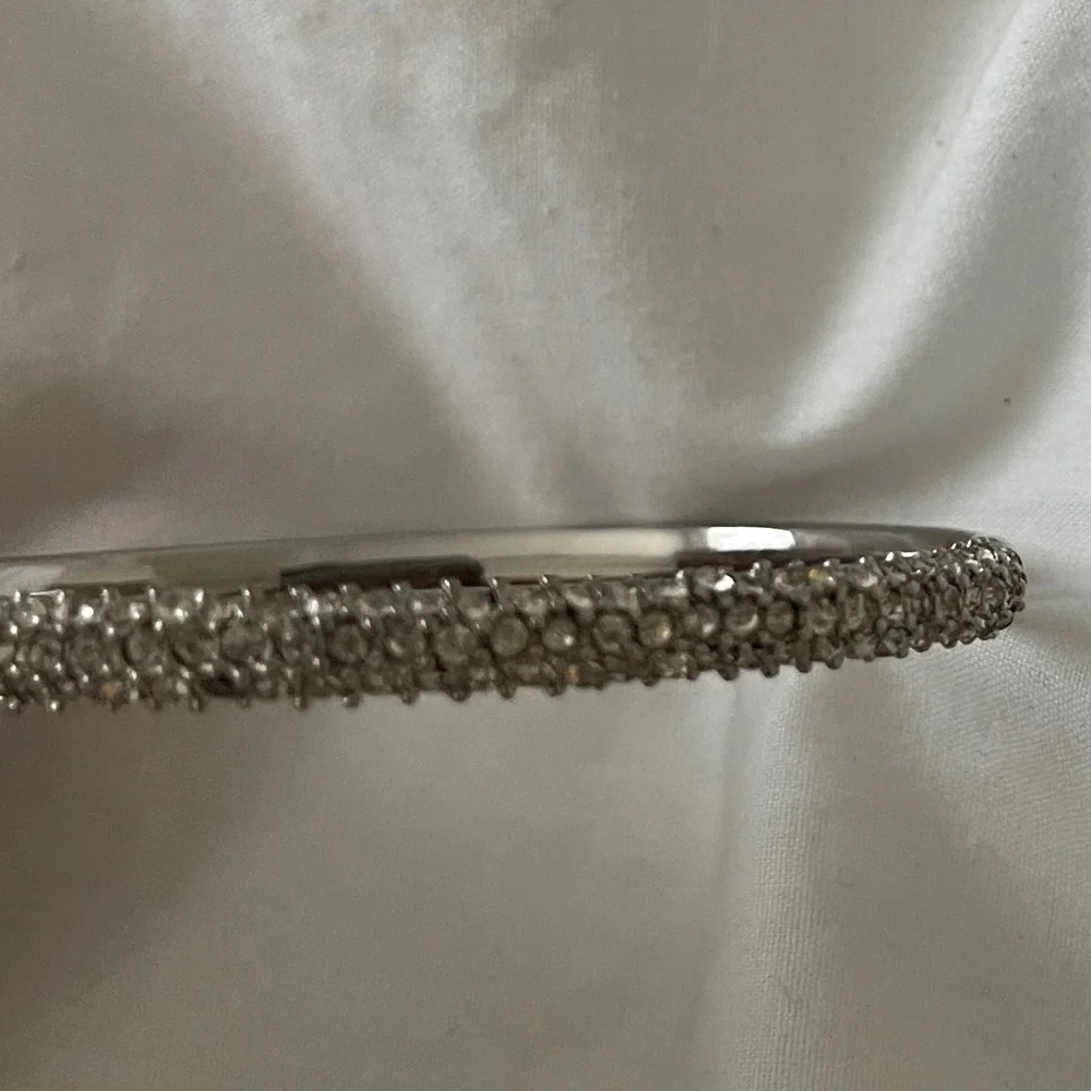 Elegant Jewel print bracelet